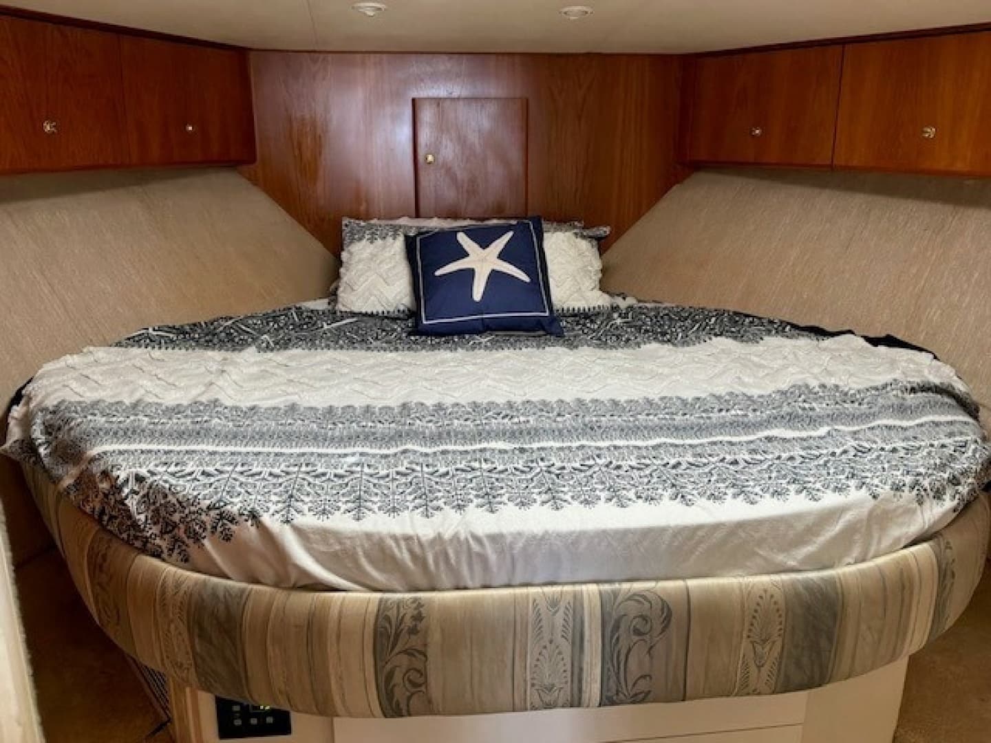 2000 Silverton 41 Convertible