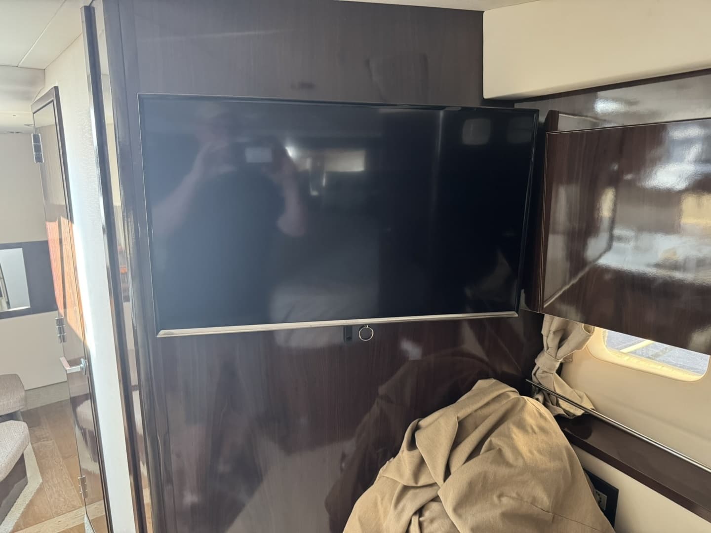 2018 Sea Ray 350 Sundancer