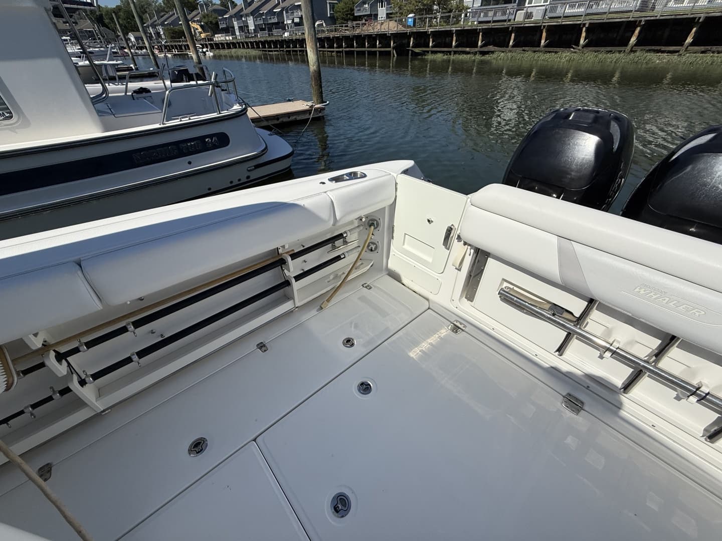 2016 Boston Whaler 