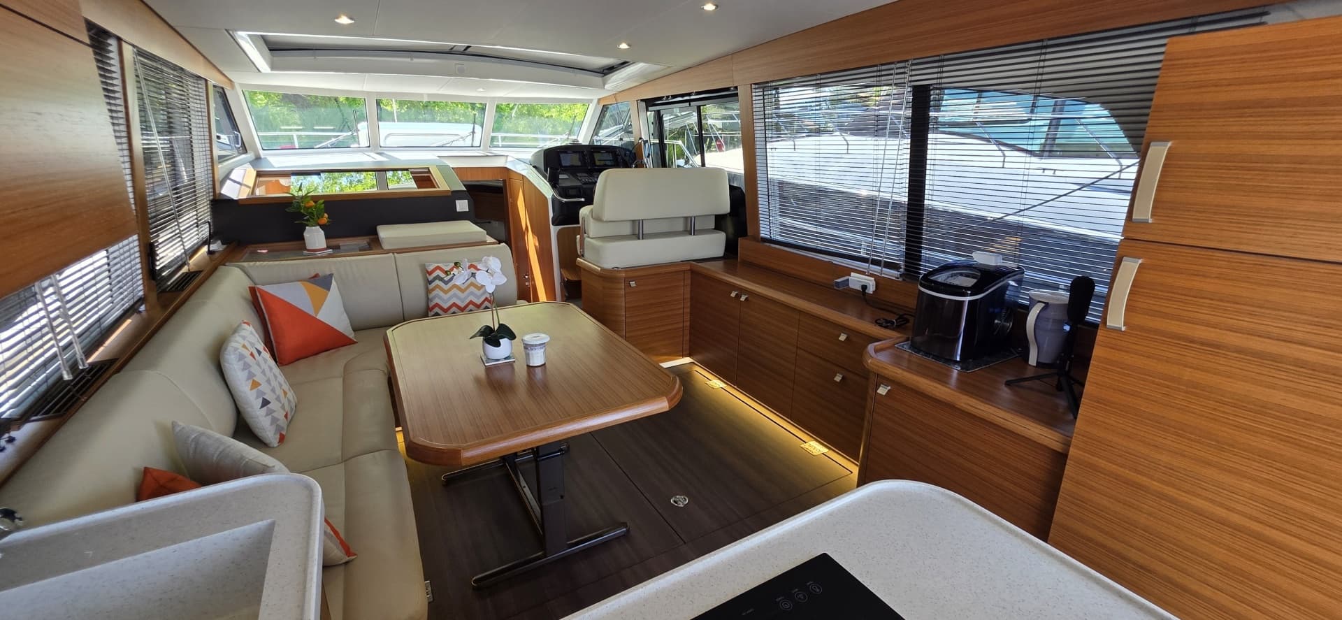 2023 Greenline 40 Hybrid