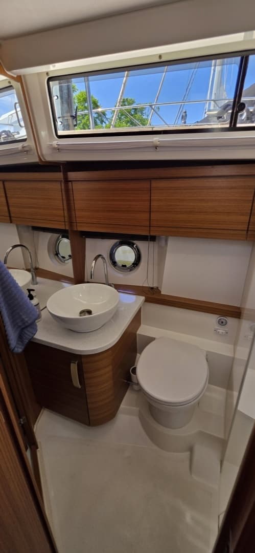2023 Greenline 40 Hybrid