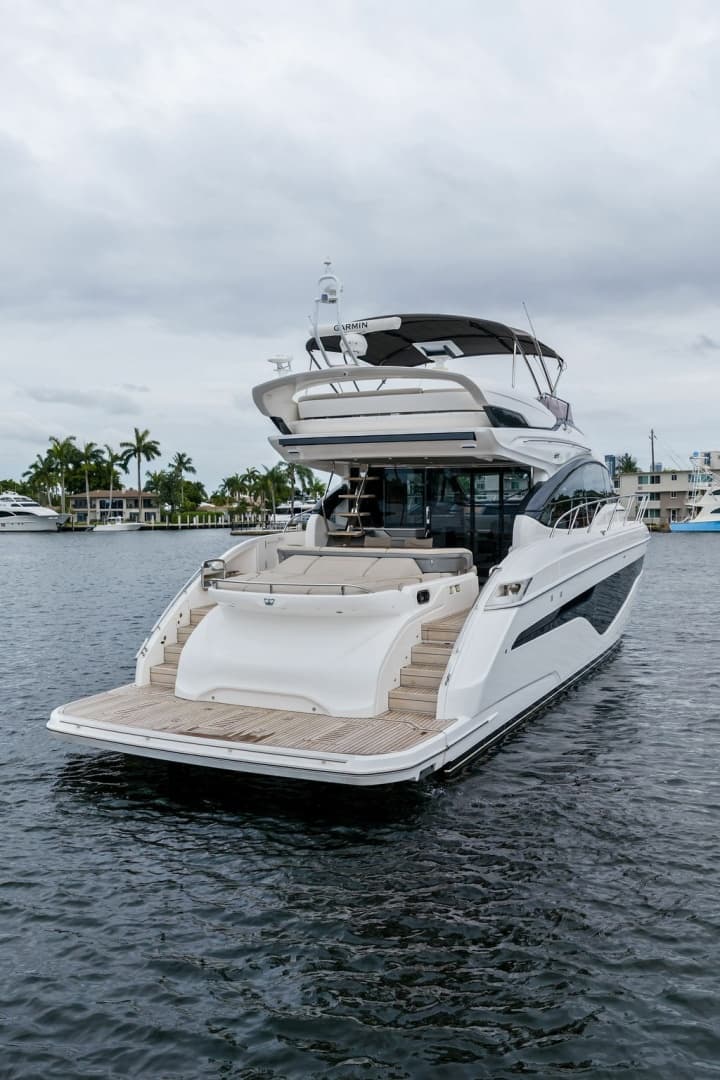 2020 Princess S62 Sportbridge