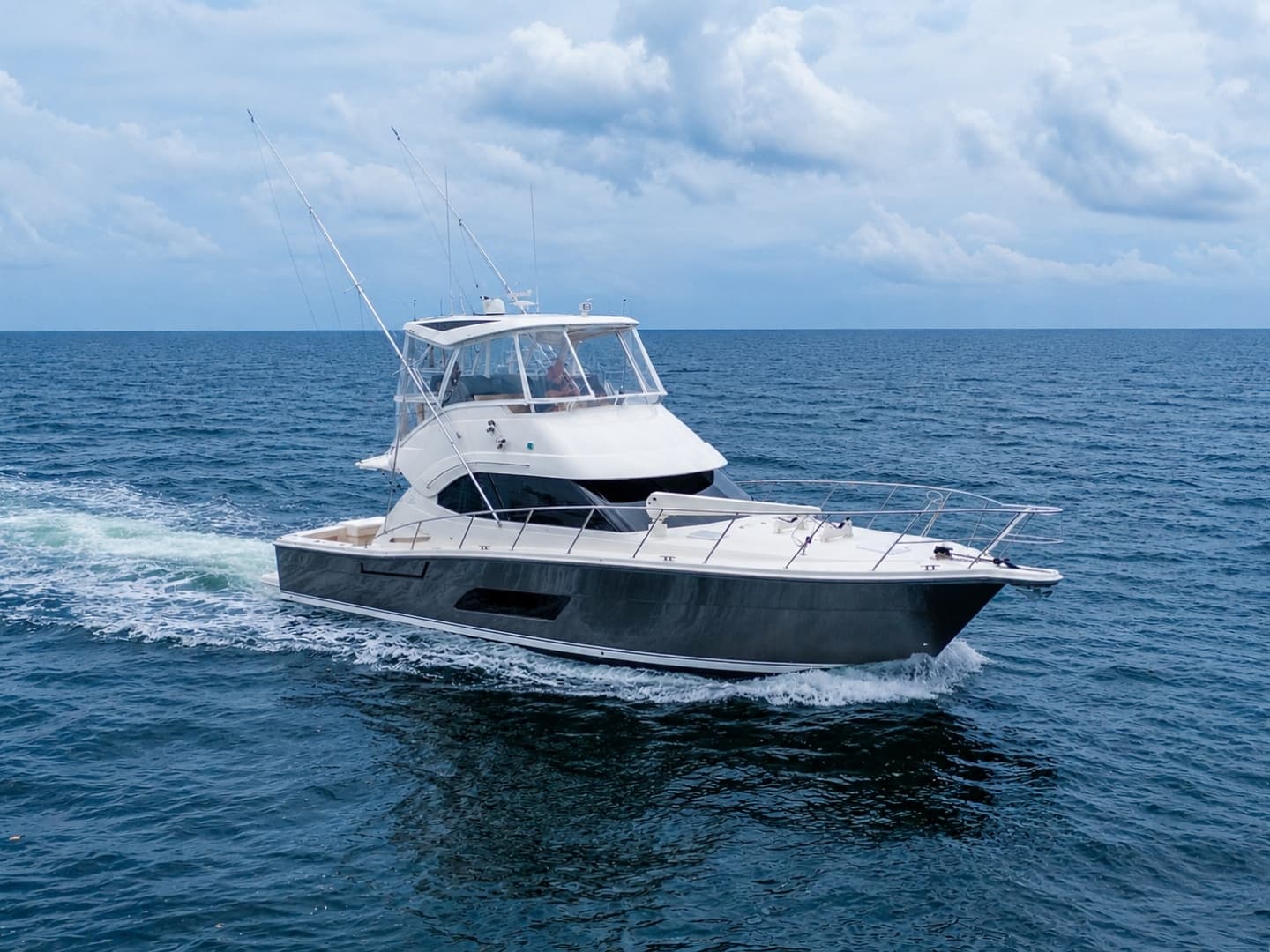 2011 Riviera 43 Open Flybridge