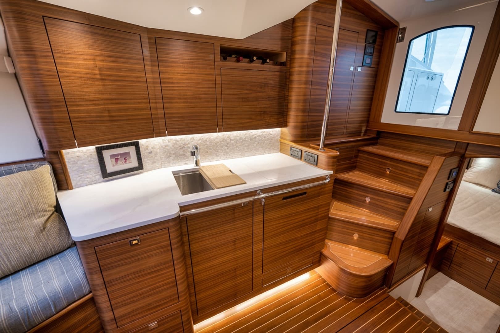 2024 Xcelerator Boatworks 40 Express