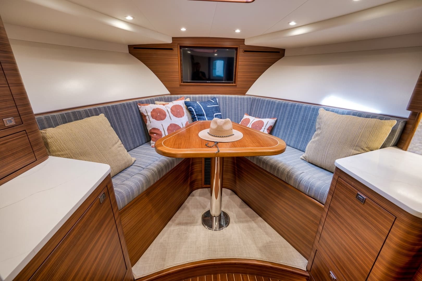 2024 Xcelerator Boatworks 40 Express