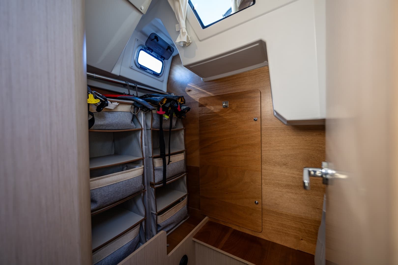 2021 Beneteau Oceanis 38.1