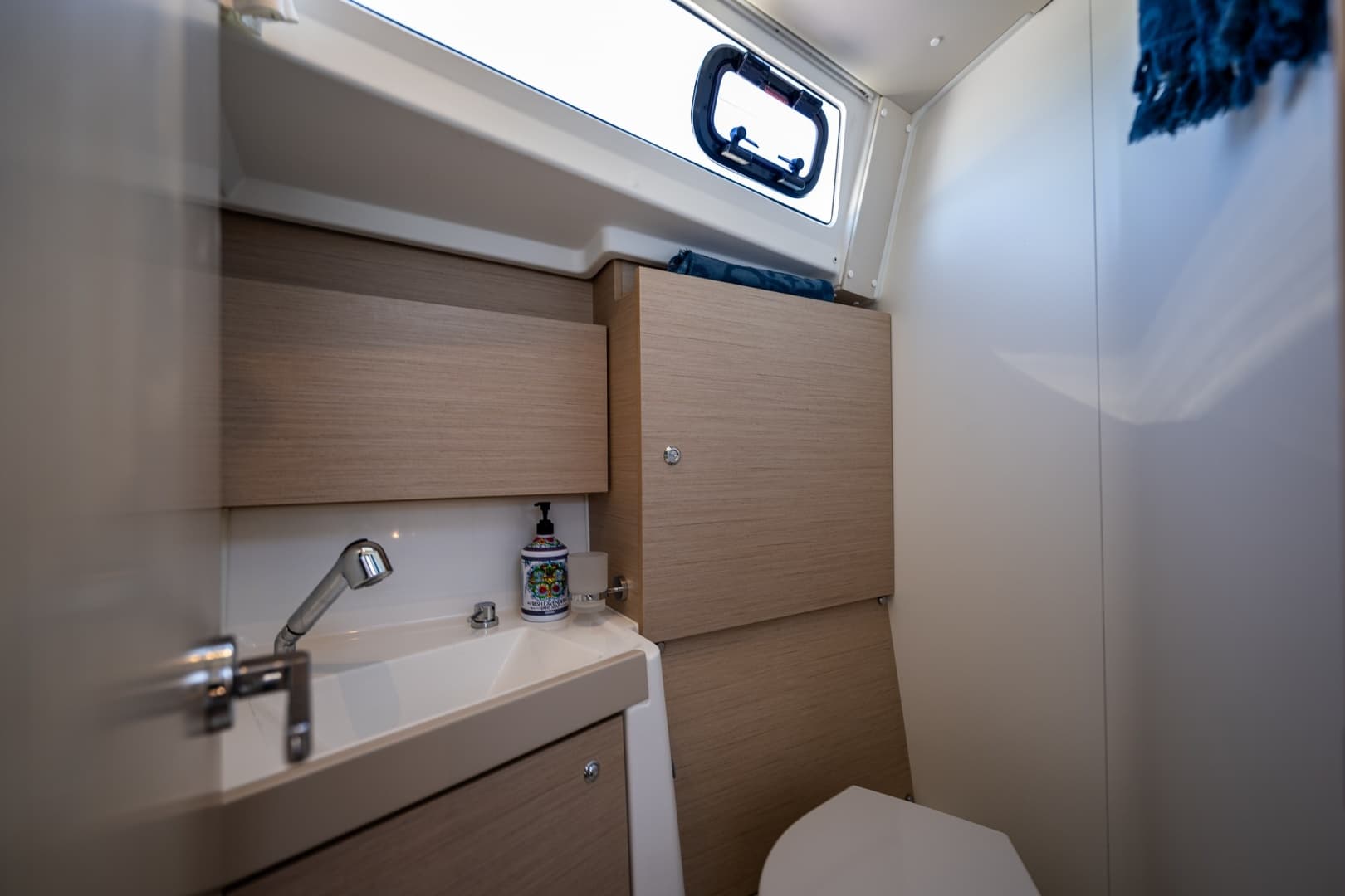 2021 Beneteau Oceanis 38.1