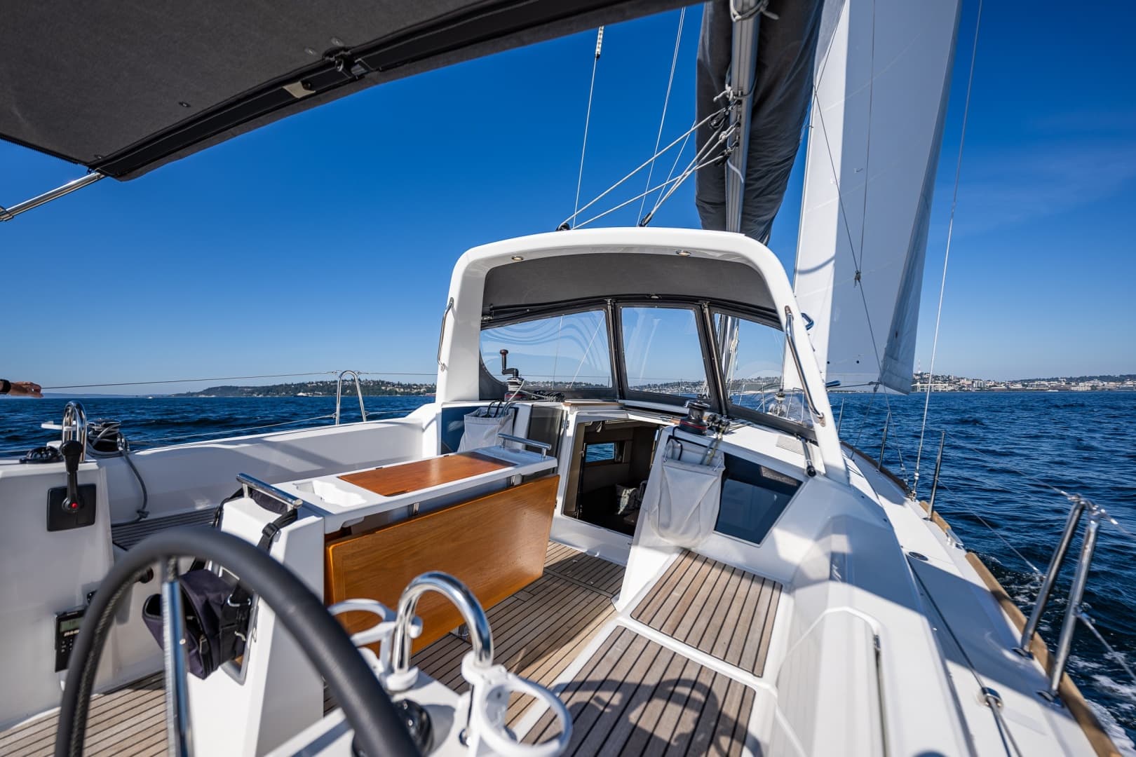 2021 Beneteau Oceanis 38.1