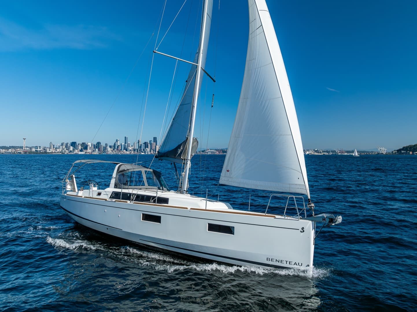 2021 Beneteau Oceanis 38.1