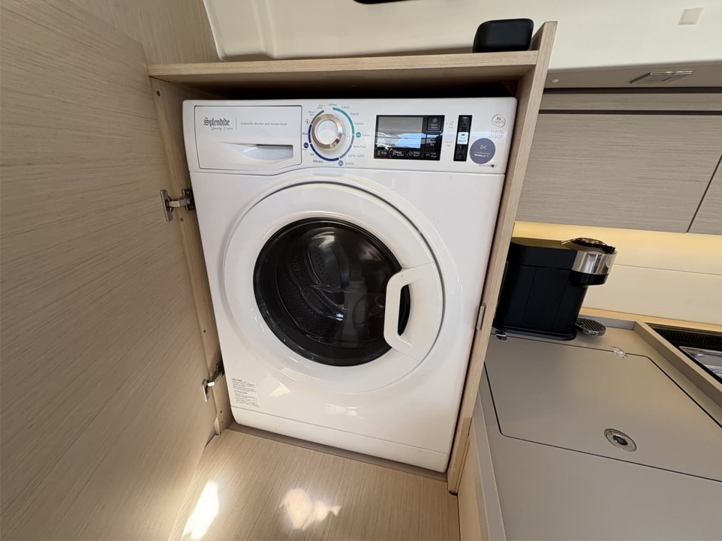 2020 Beneteau Oceanis 51.1