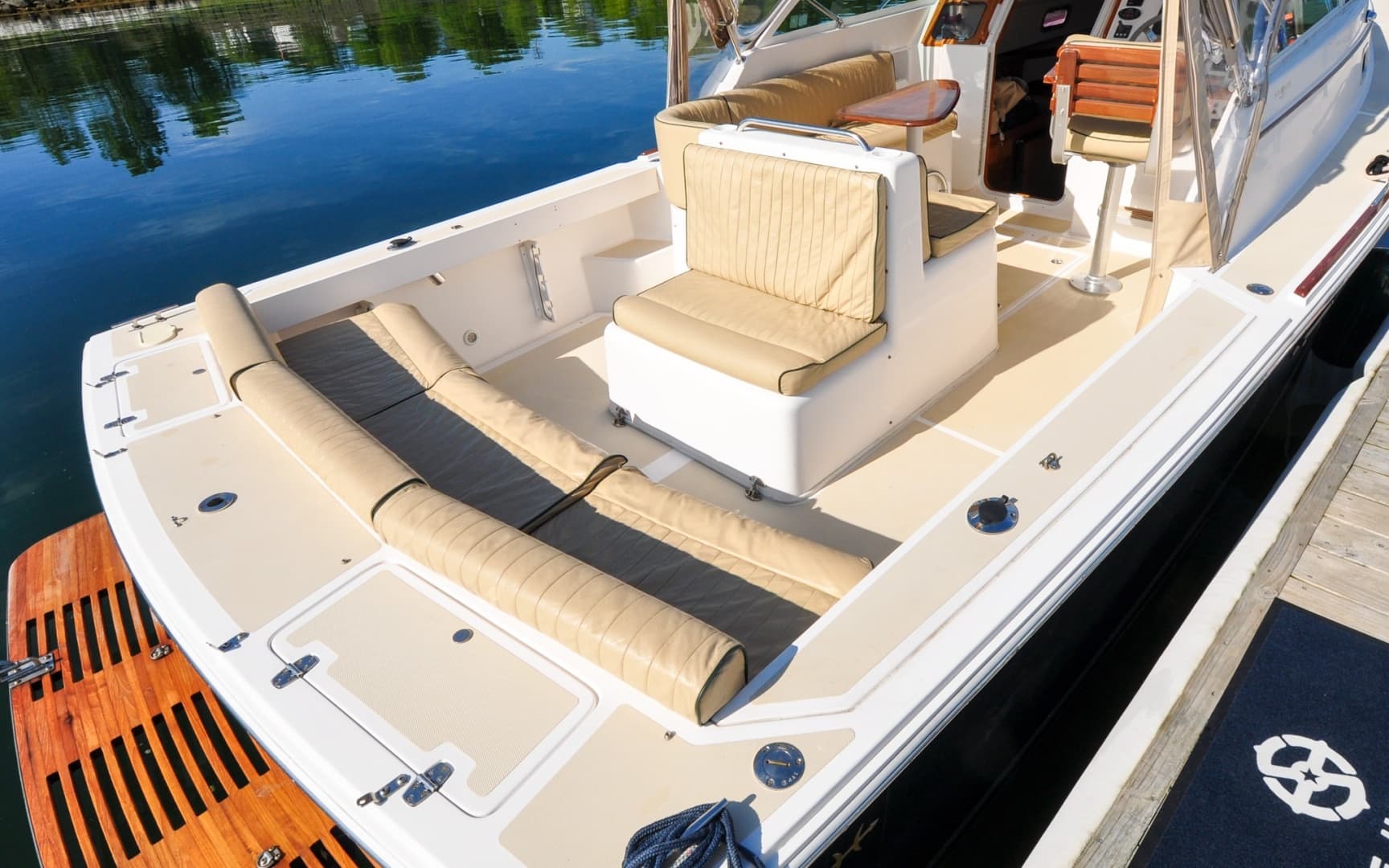 Hunt Surfhunter 29 - Judith Ann