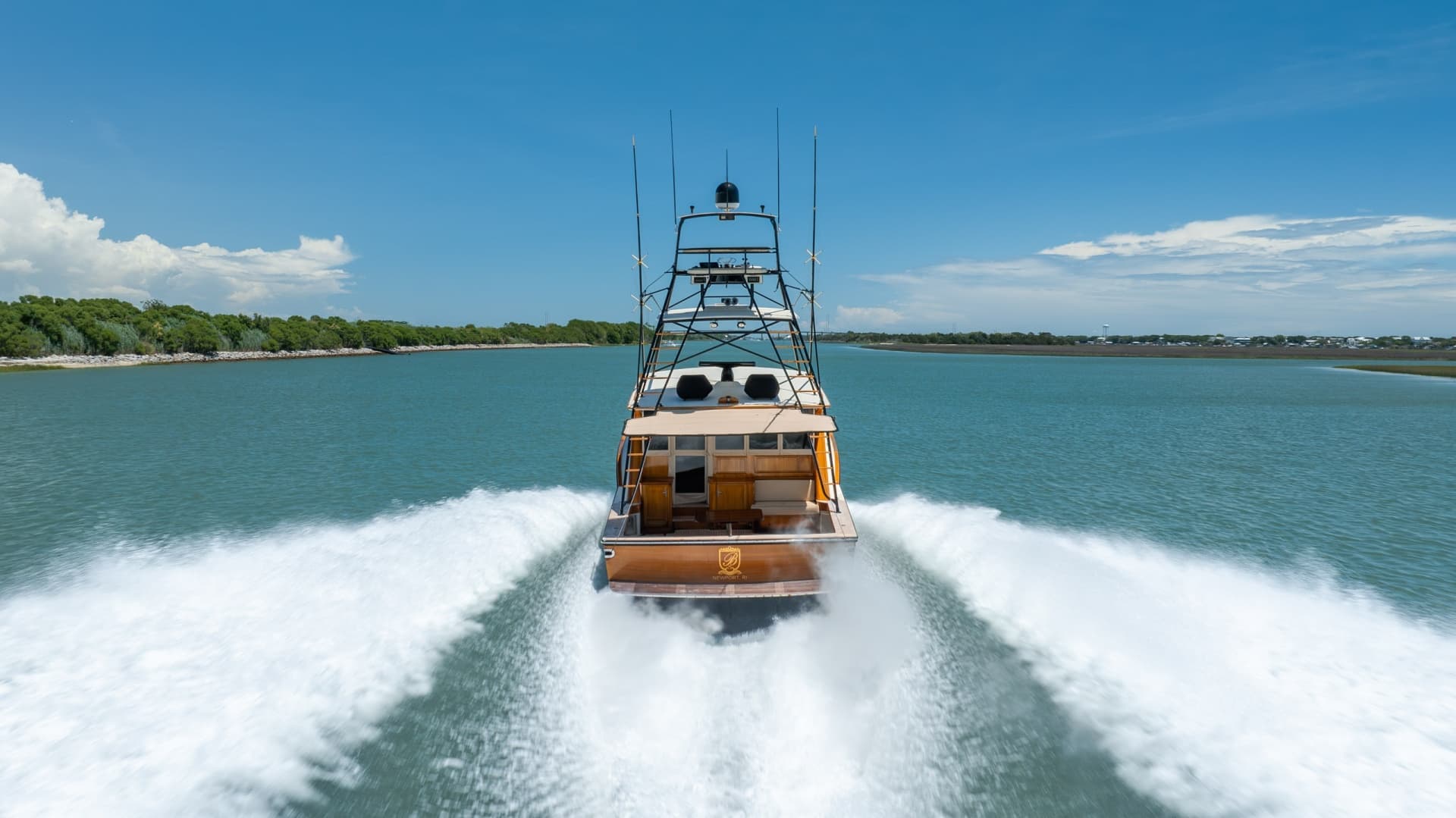 2003 Donzi R58 Express