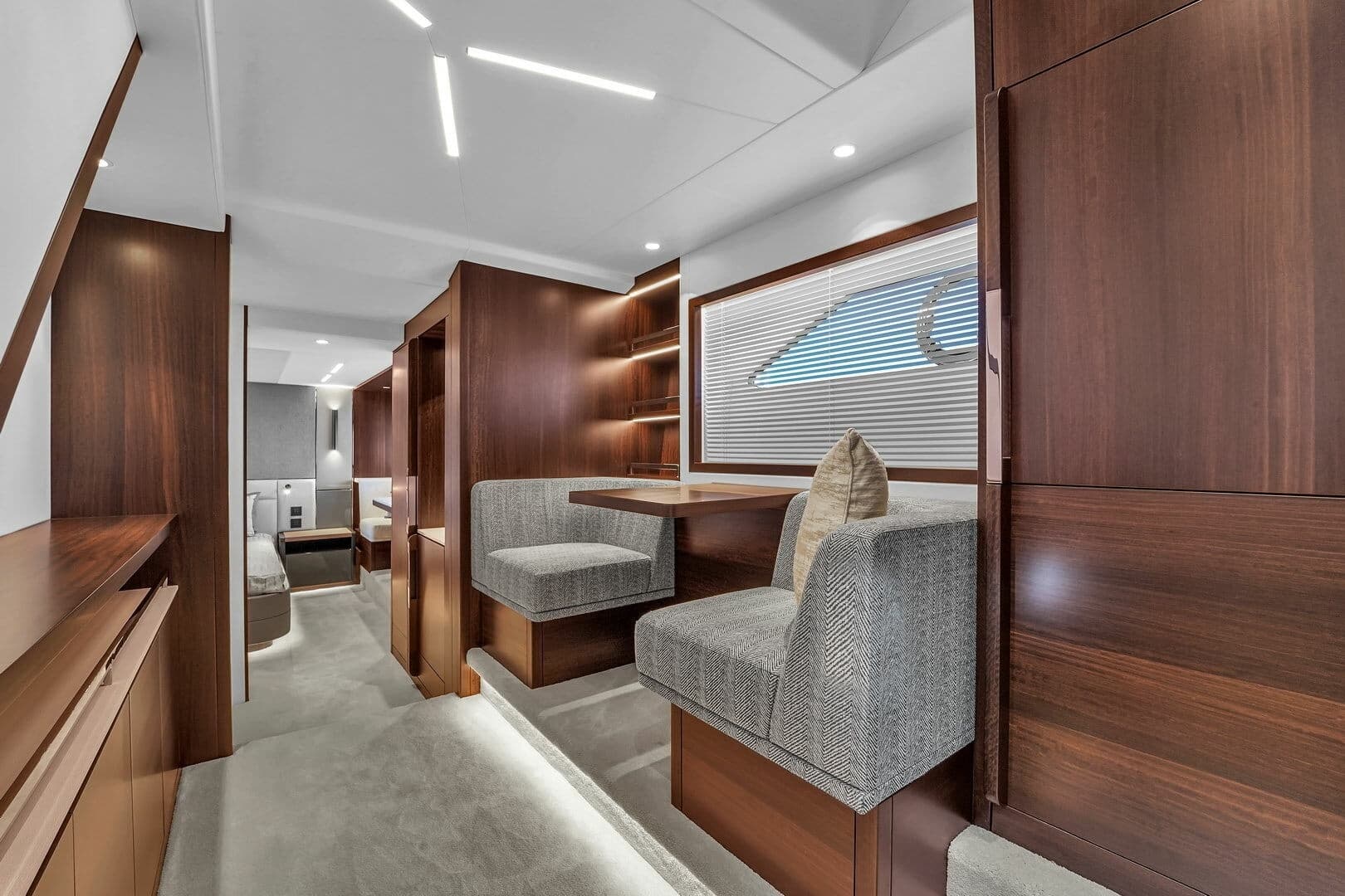 2023 Sunseeker Manhattan 68