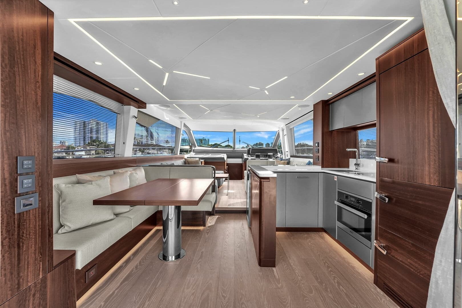 2023 Sunseeker Manhattan 68