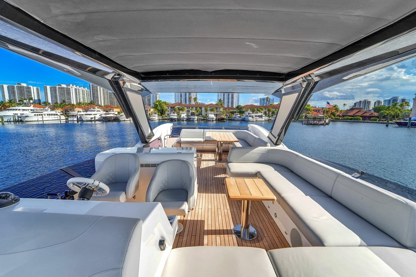 2023 Sunseeker Manhattan 68