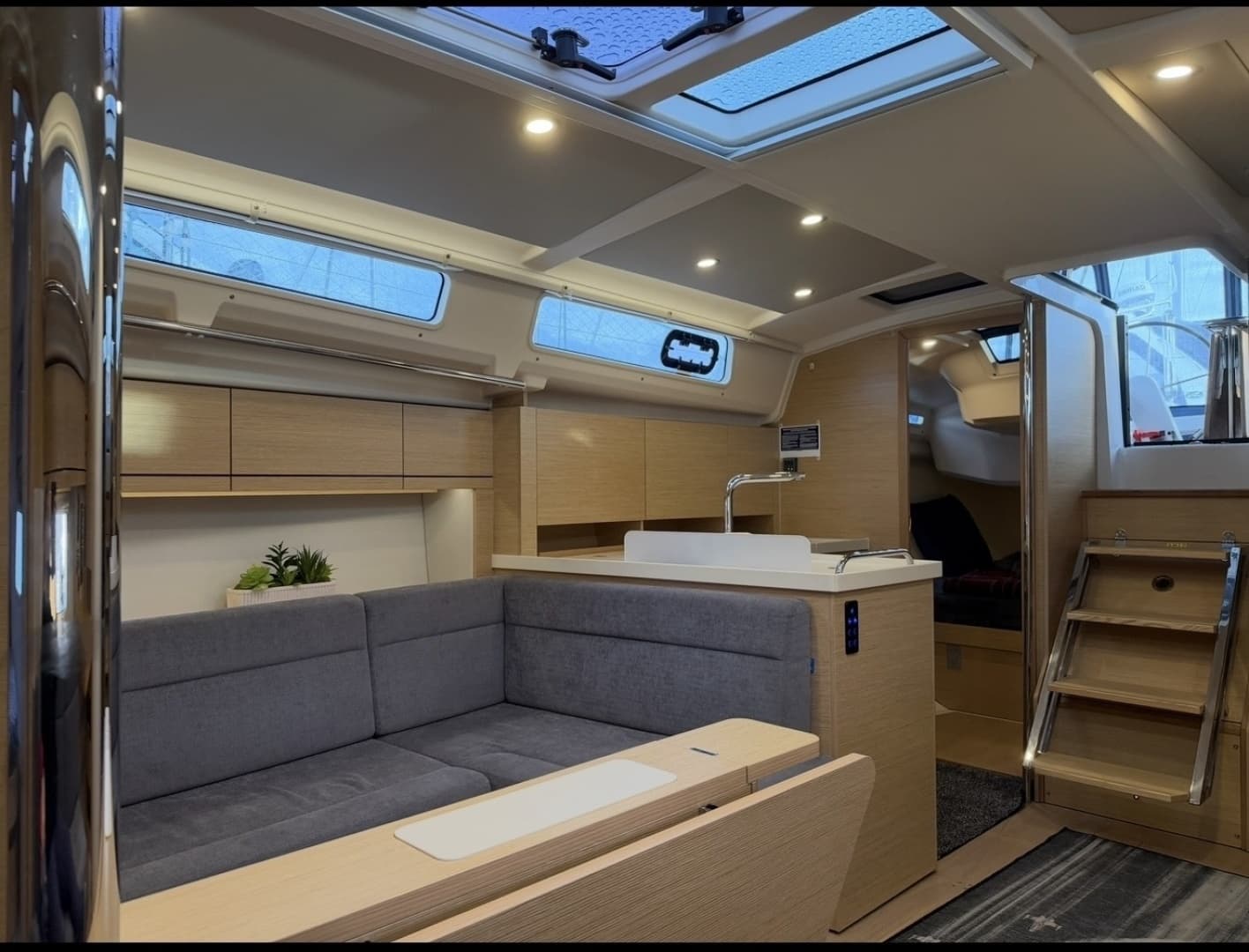 2022 Hanse 418