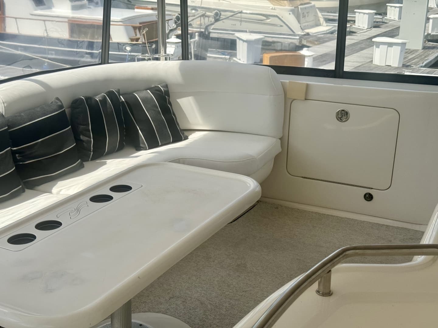 2003 Sea Ray 480 Motor Yacht