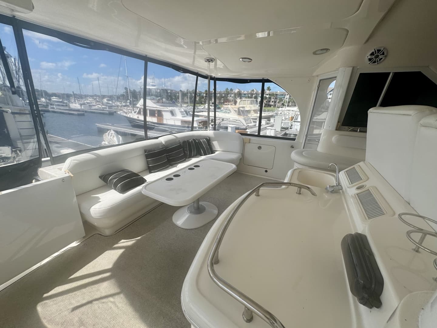 2003 Sea Ray 480 Motor Yacht