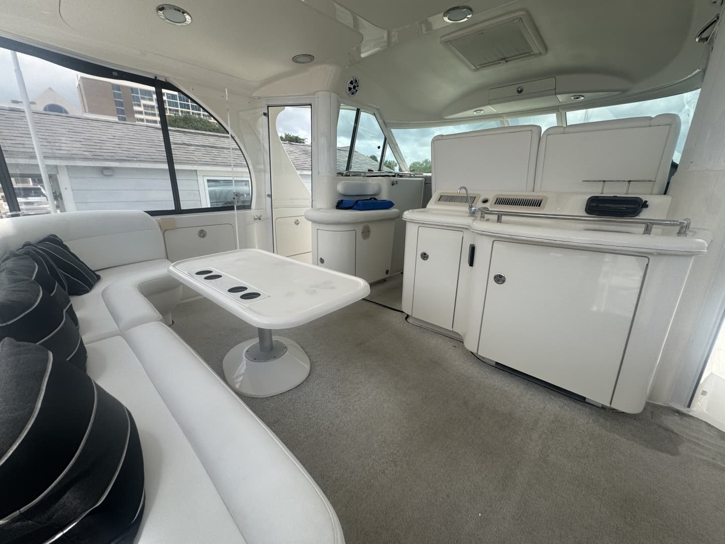 2003 Sea Ray 480 Motor Yacht