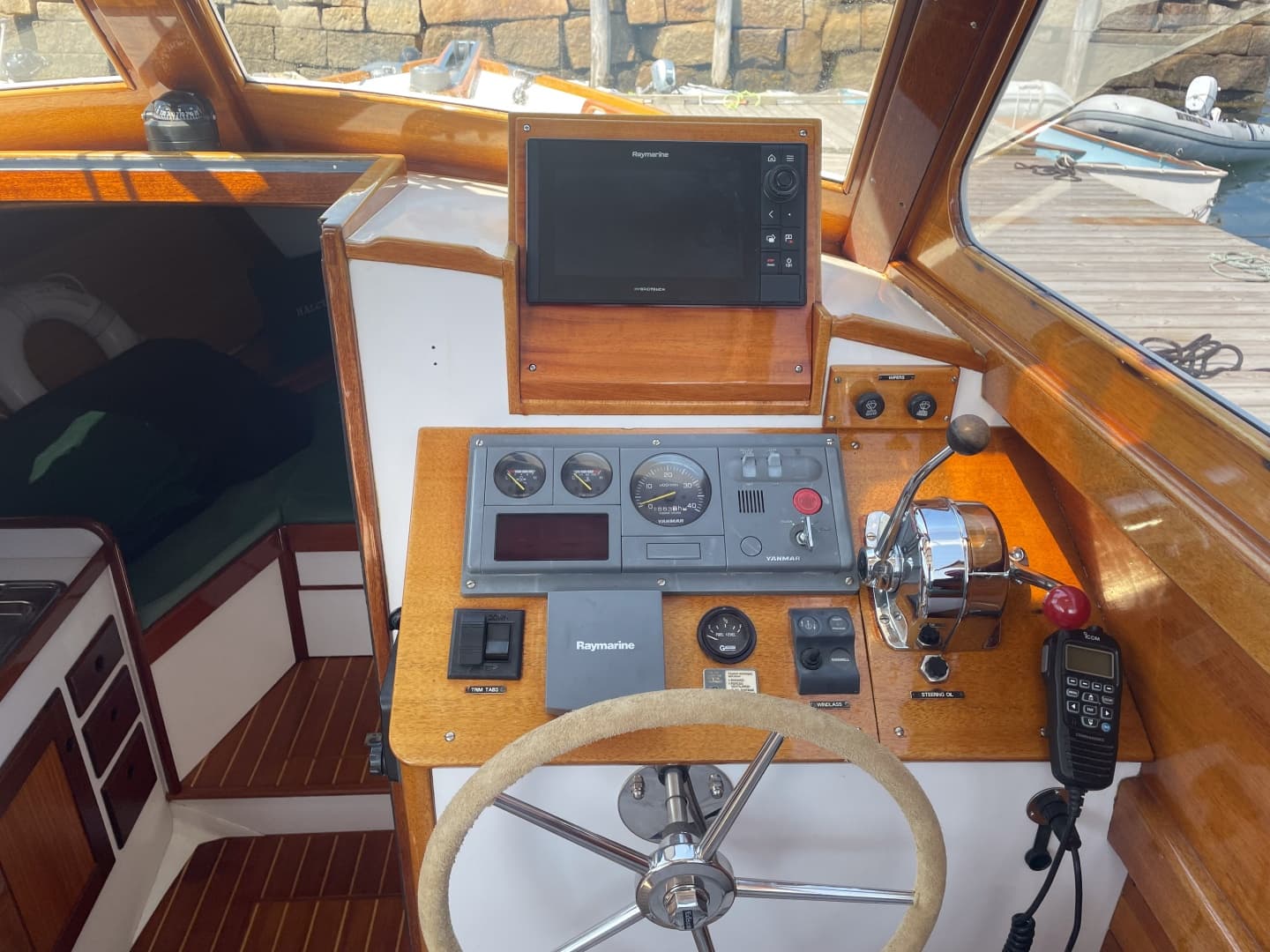 2002 Lyman-Morse Monhegan 30 - Halcyone 