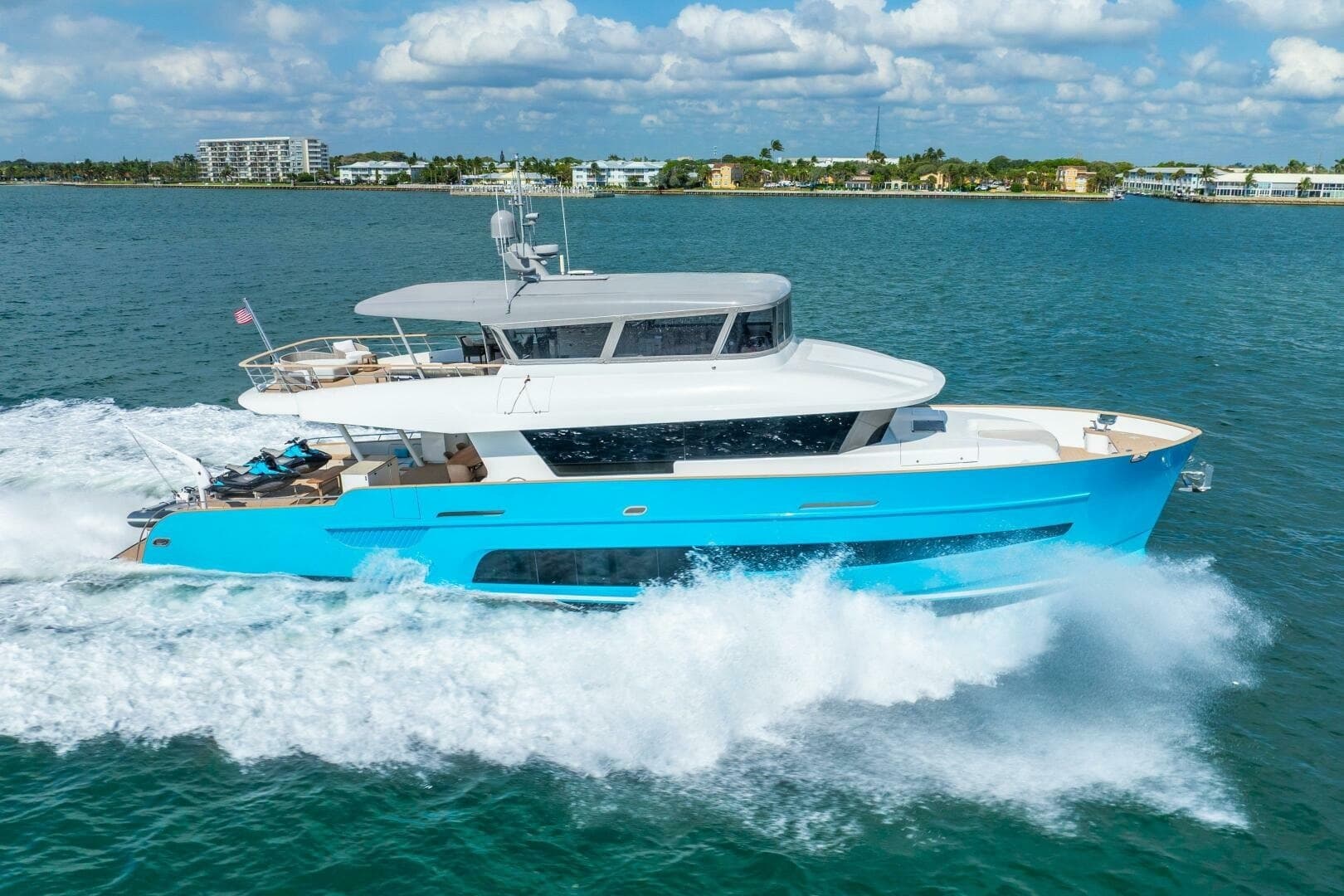 2019 Van der Valk LeVen 90