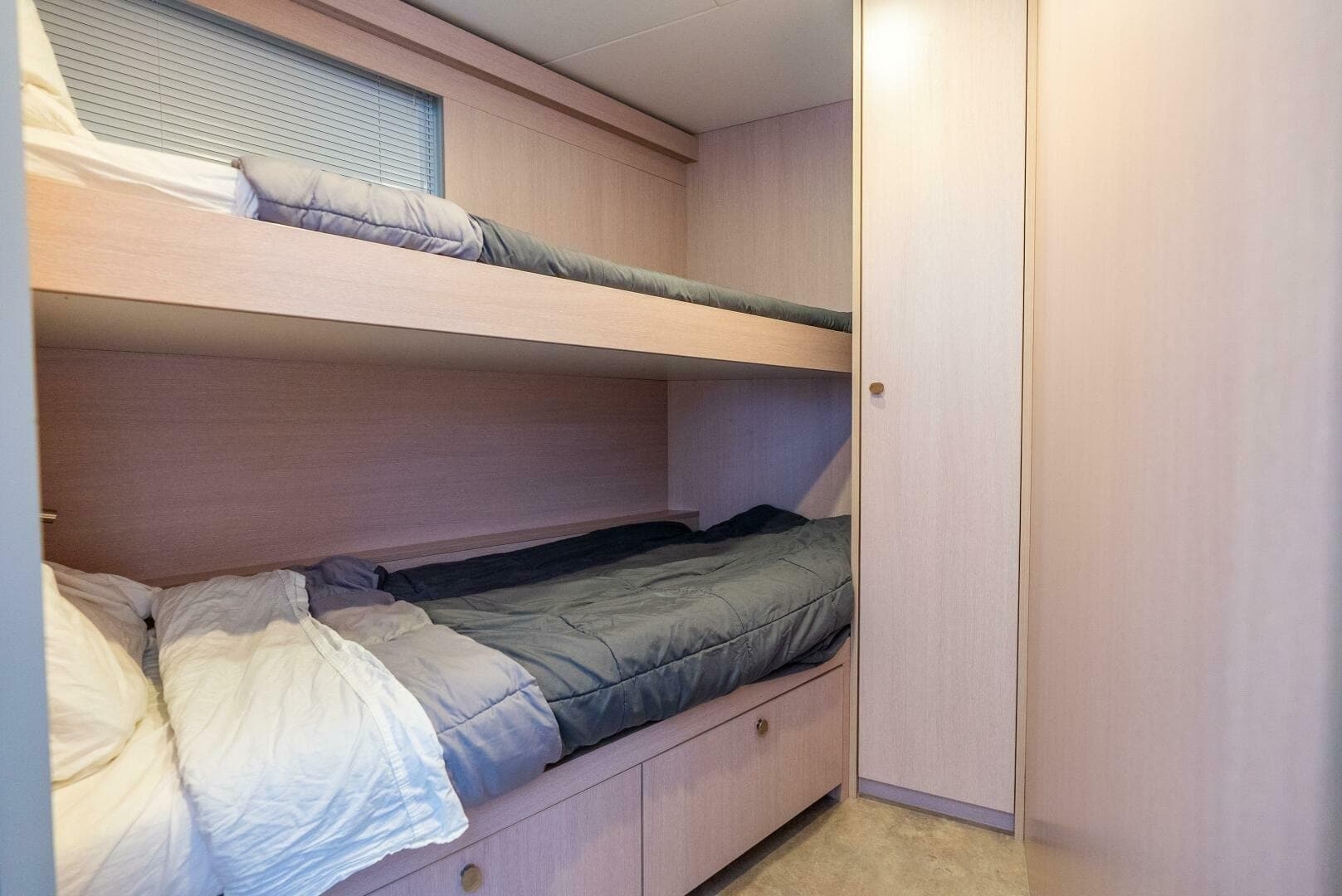 2019 Van der Valk LeVen 90