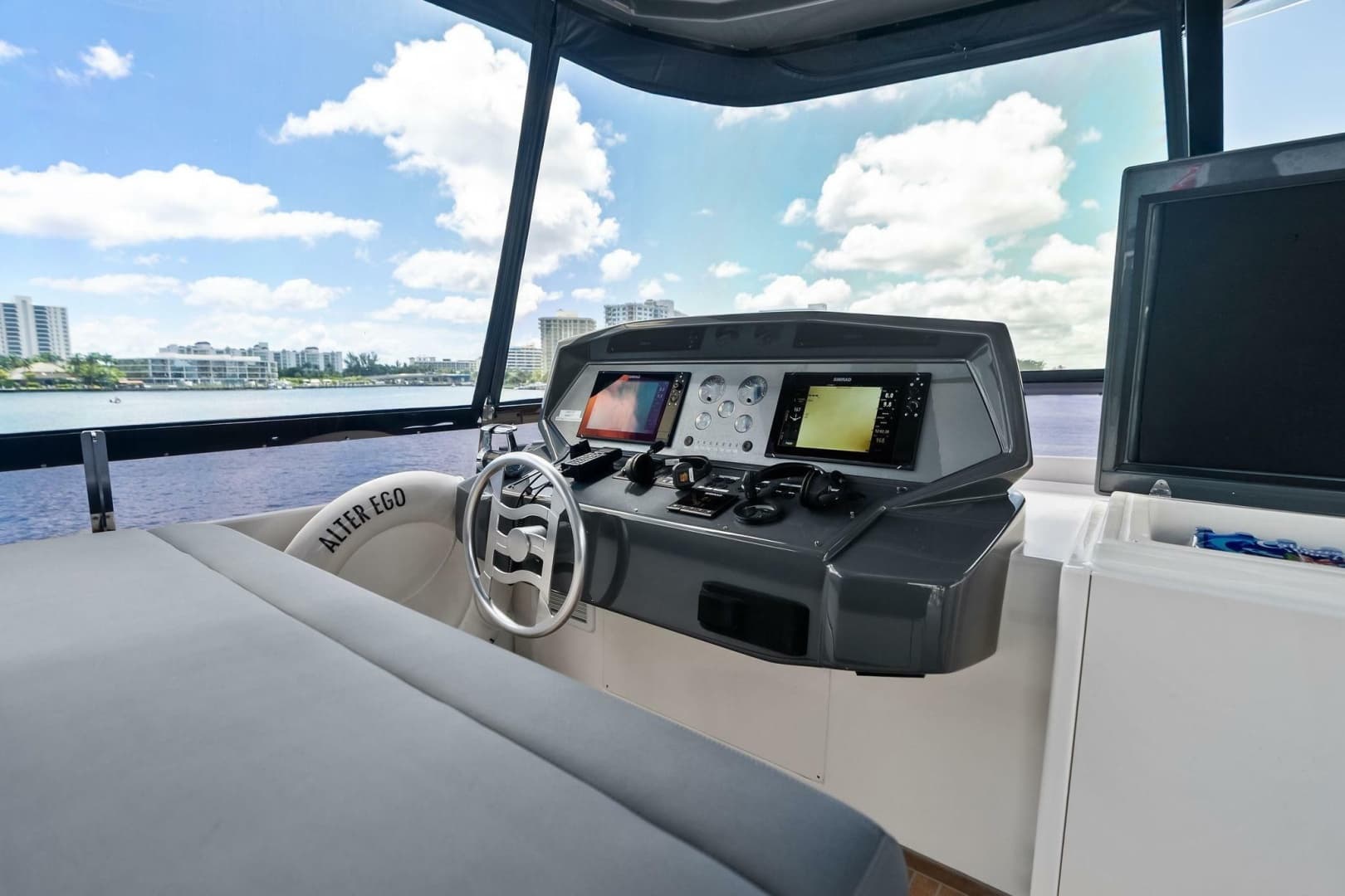 2018 Ferretti Yachts 850 Motoryacht
