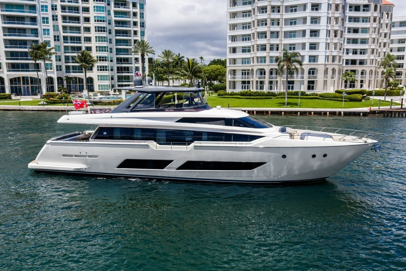 2018 Ferretti Yachts 850 Motoryacht