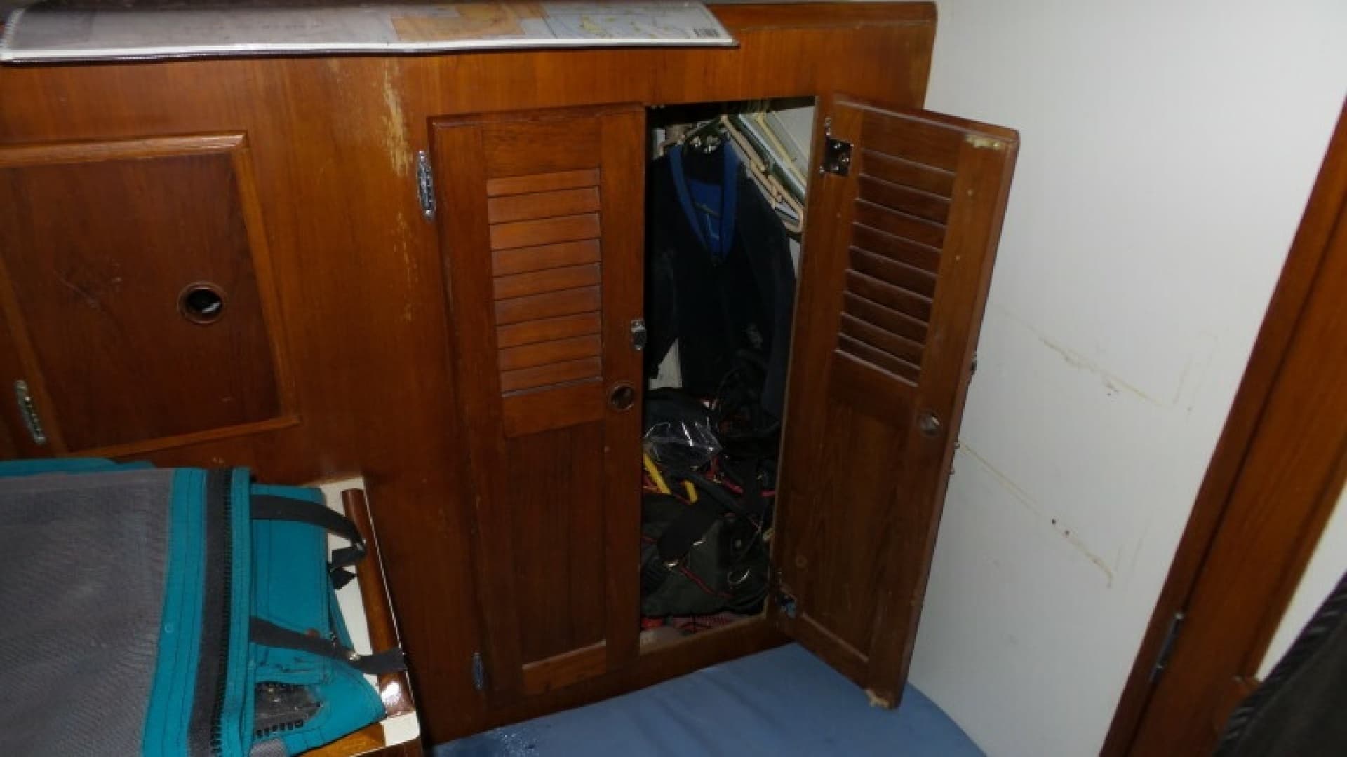 1981 Pearson 424 Ketch