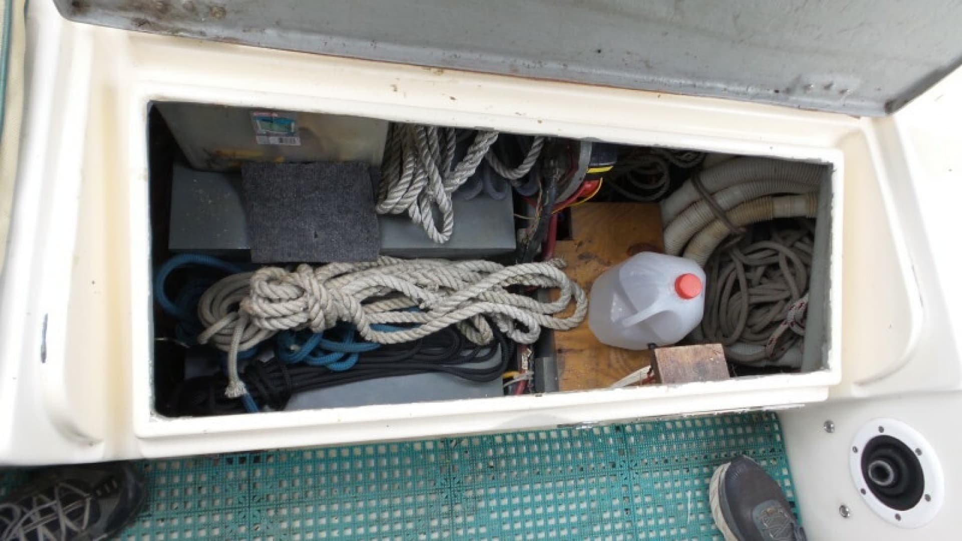 1981 Pearson 424 Ketch