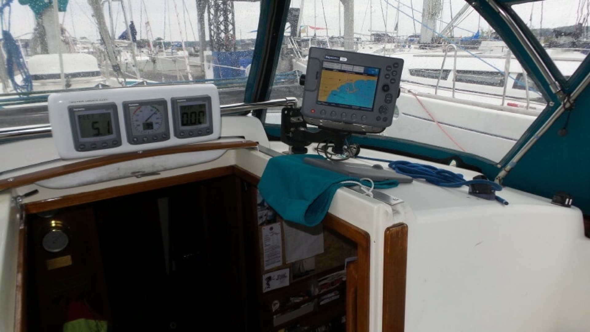 1981 Pearson 424 Ketch