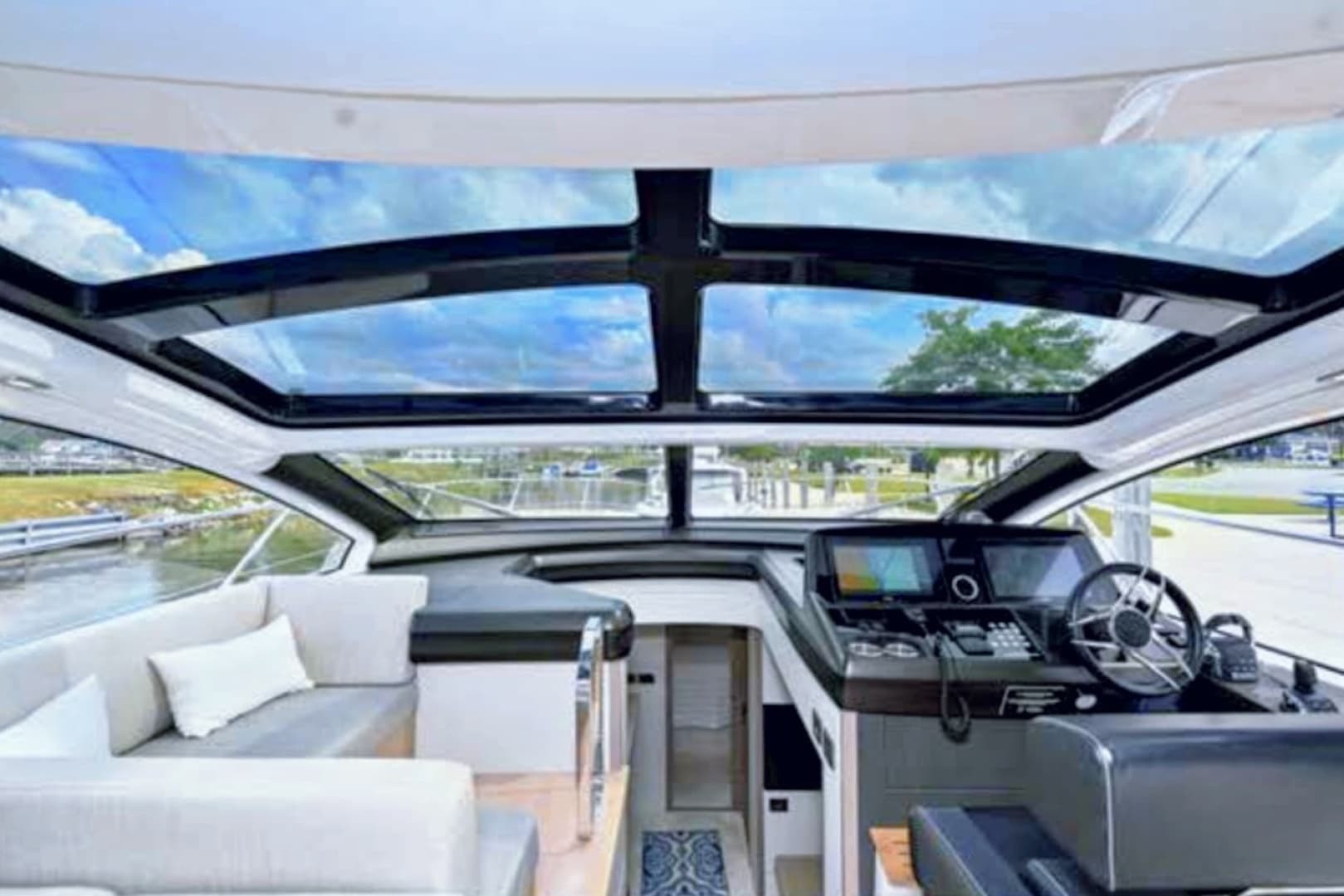 2019 Sunseeker 50 Predator
