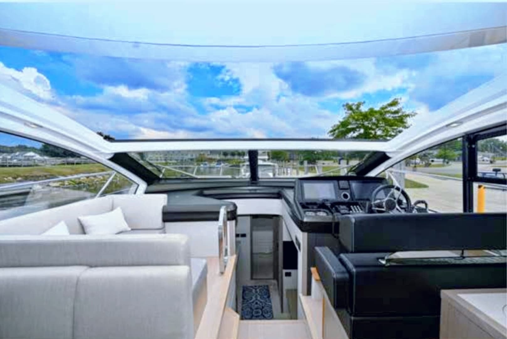 2019 Sunseeker 50 Predator