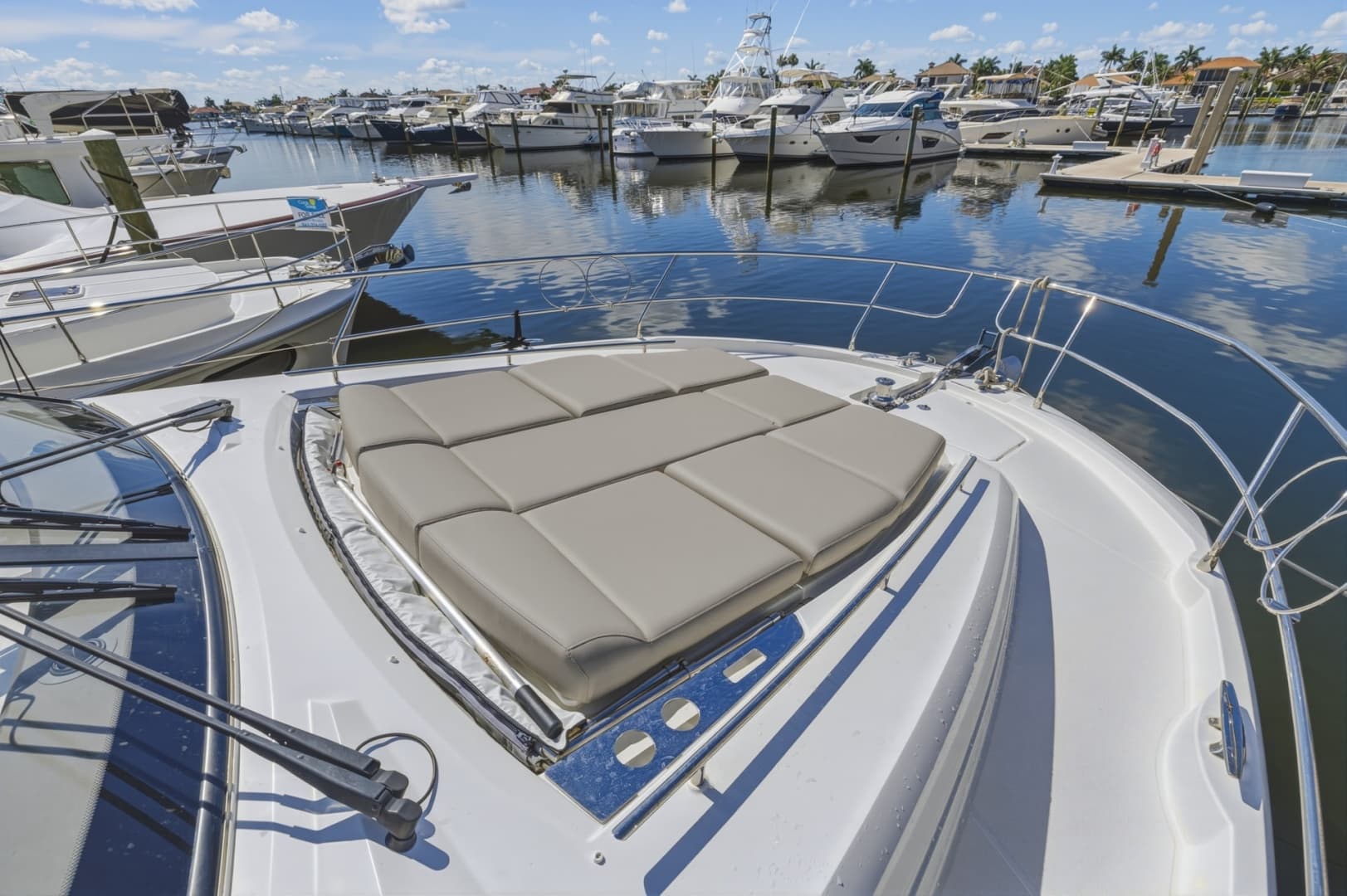 2022 Prestige 52 Fly