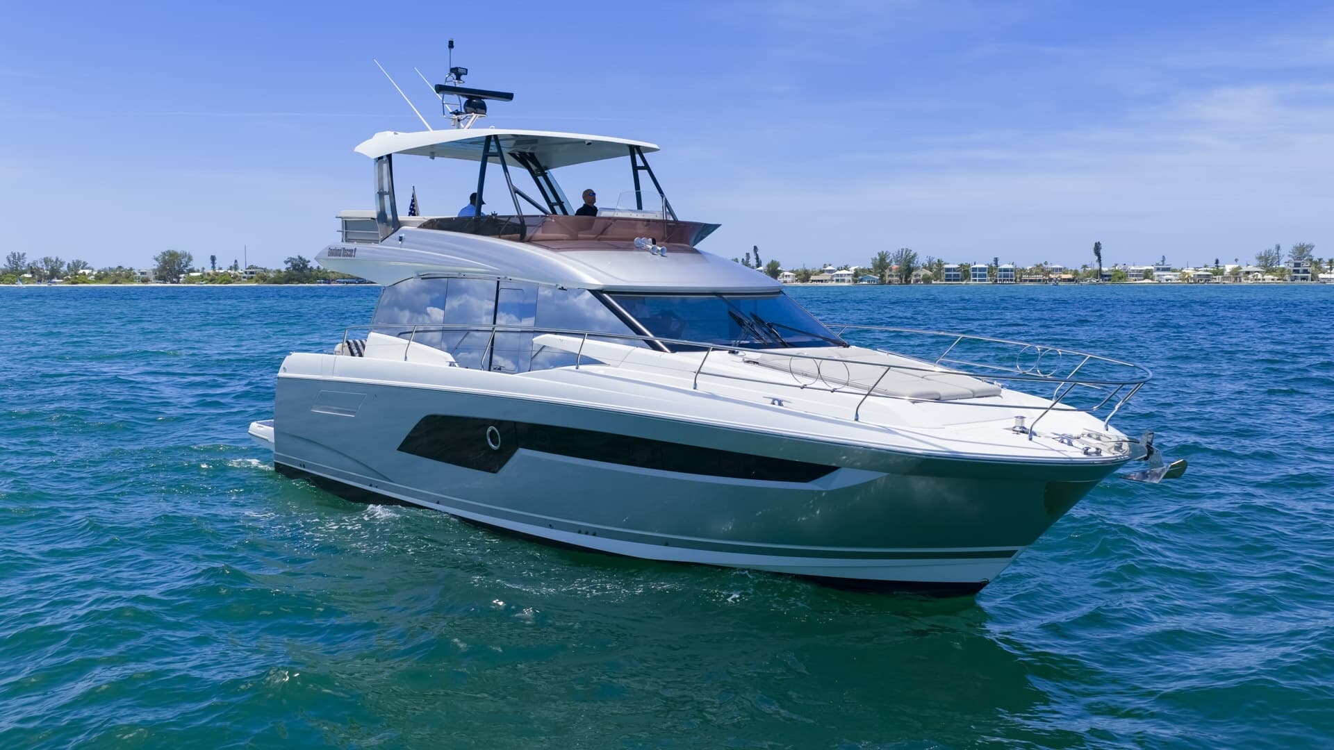 2022 Prestige 520 Fly