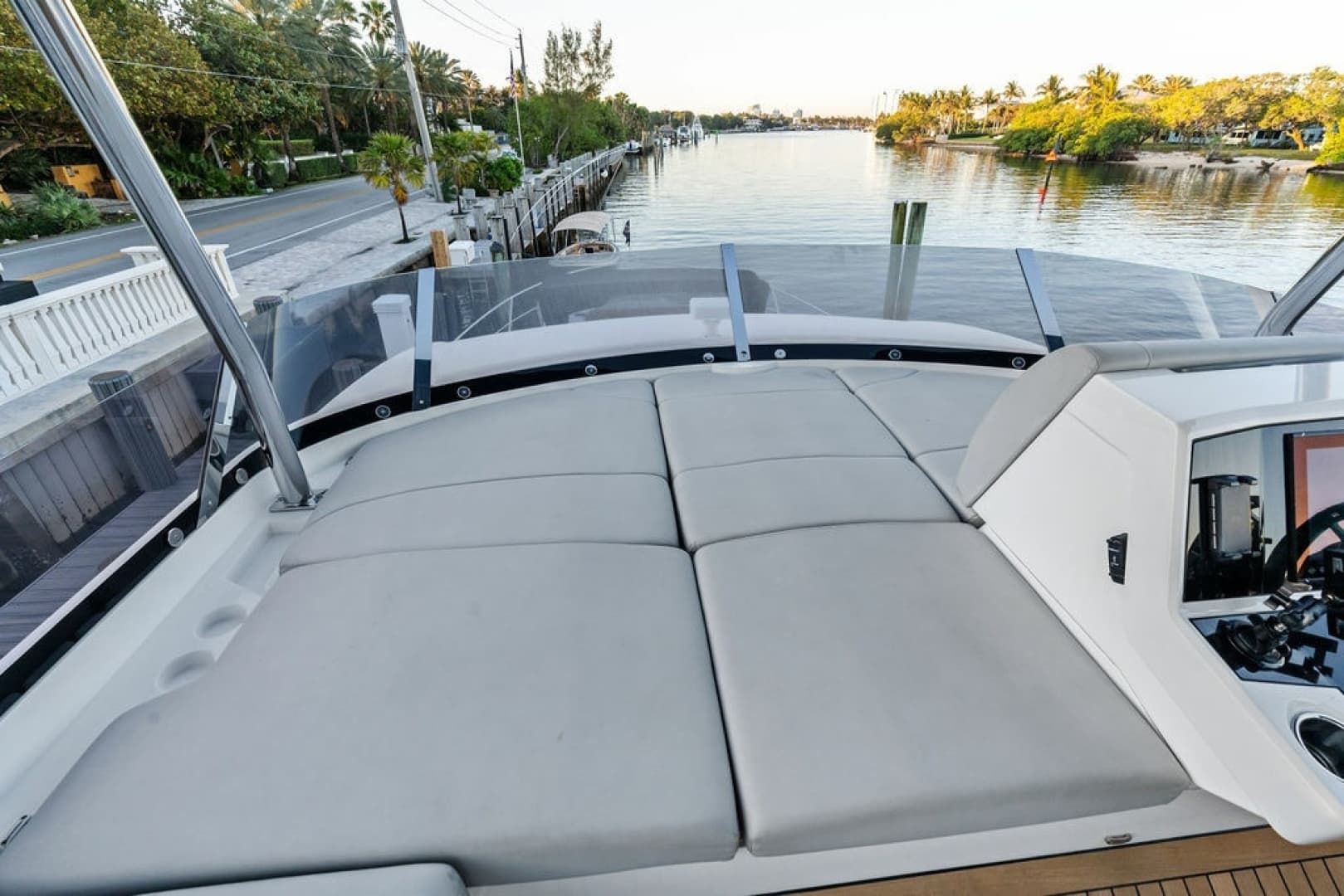 2021 Sunseeker Manhattan 68