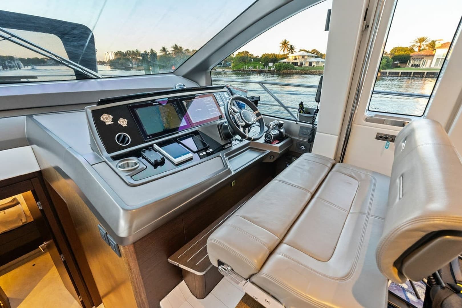 2021 Sunseeker Manhattan 68