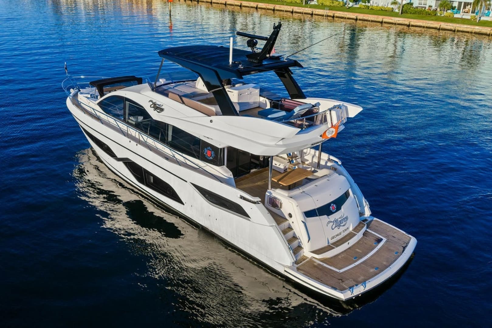 2021 Sunseeker Manhattan 68
