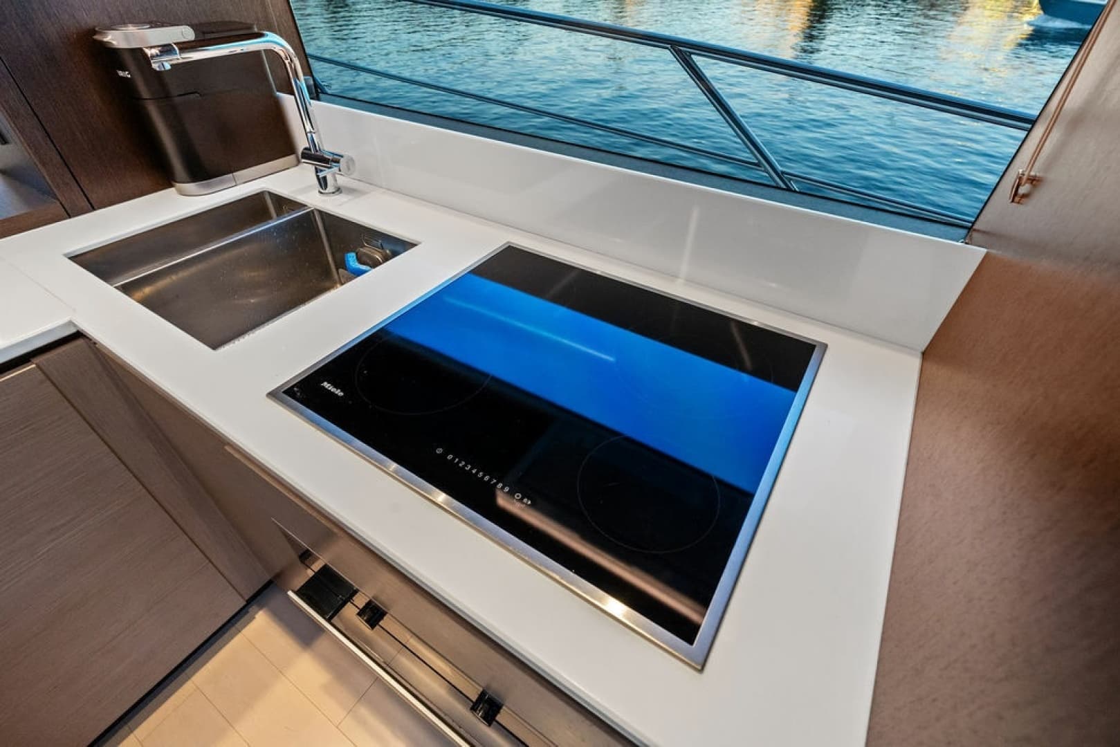2021 Sunseeker Manhattan 68