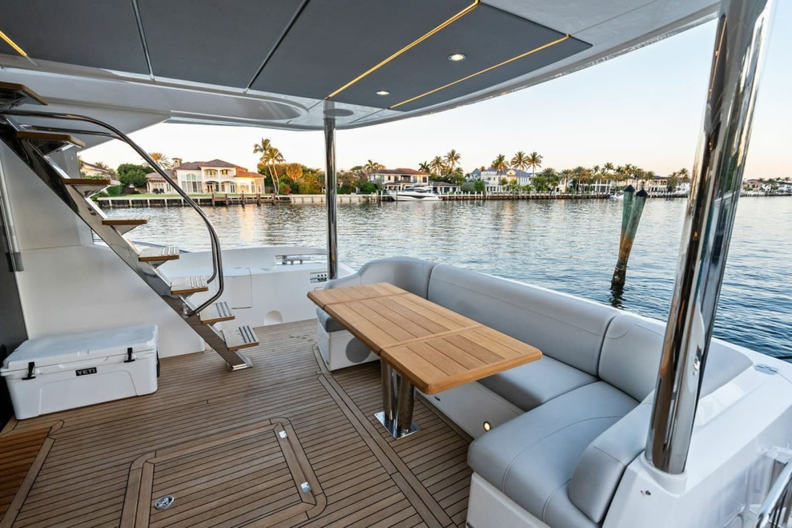 2021 Sunseeker Manhattan 68