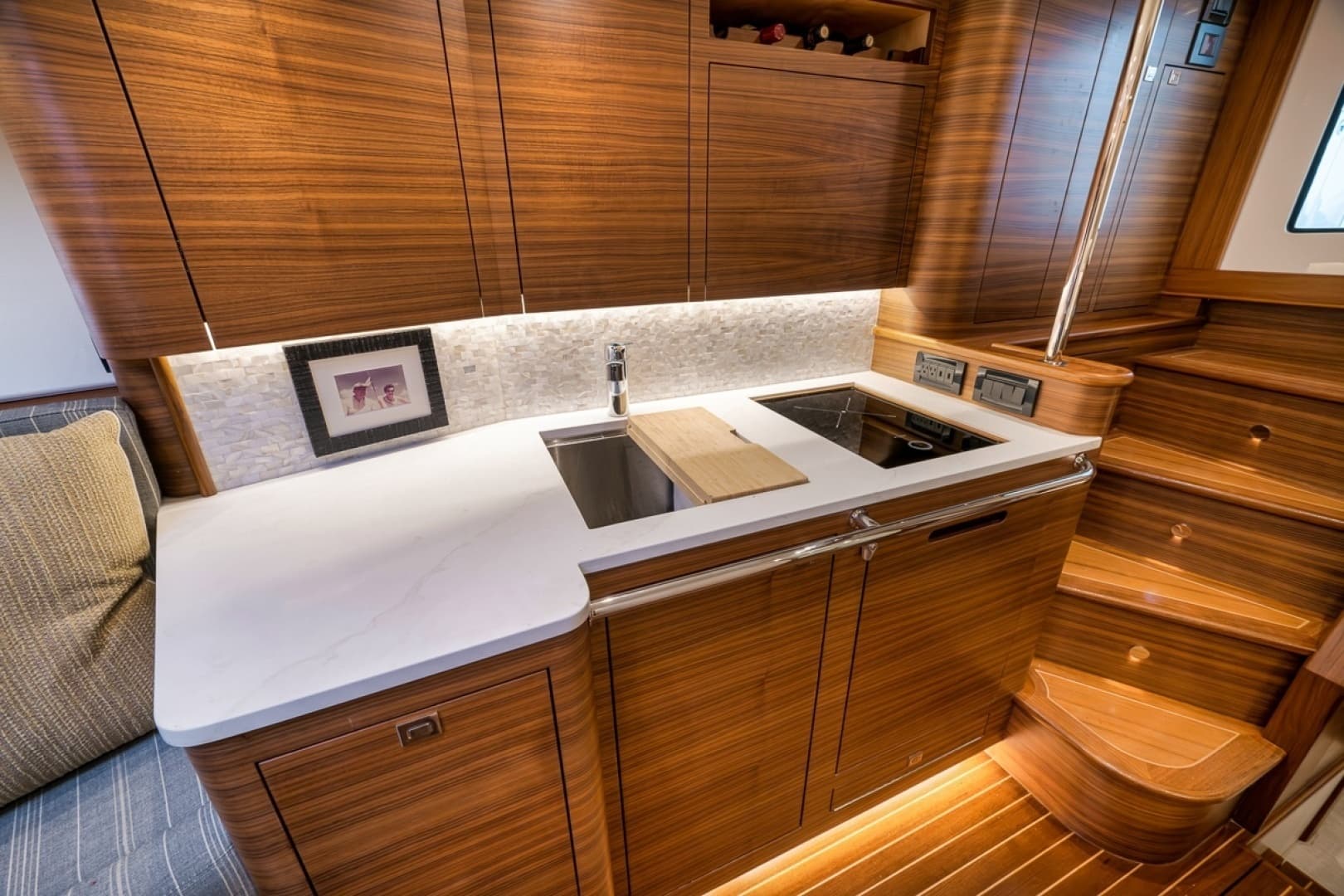 2024 Xcelerator Boatworks 40 Express