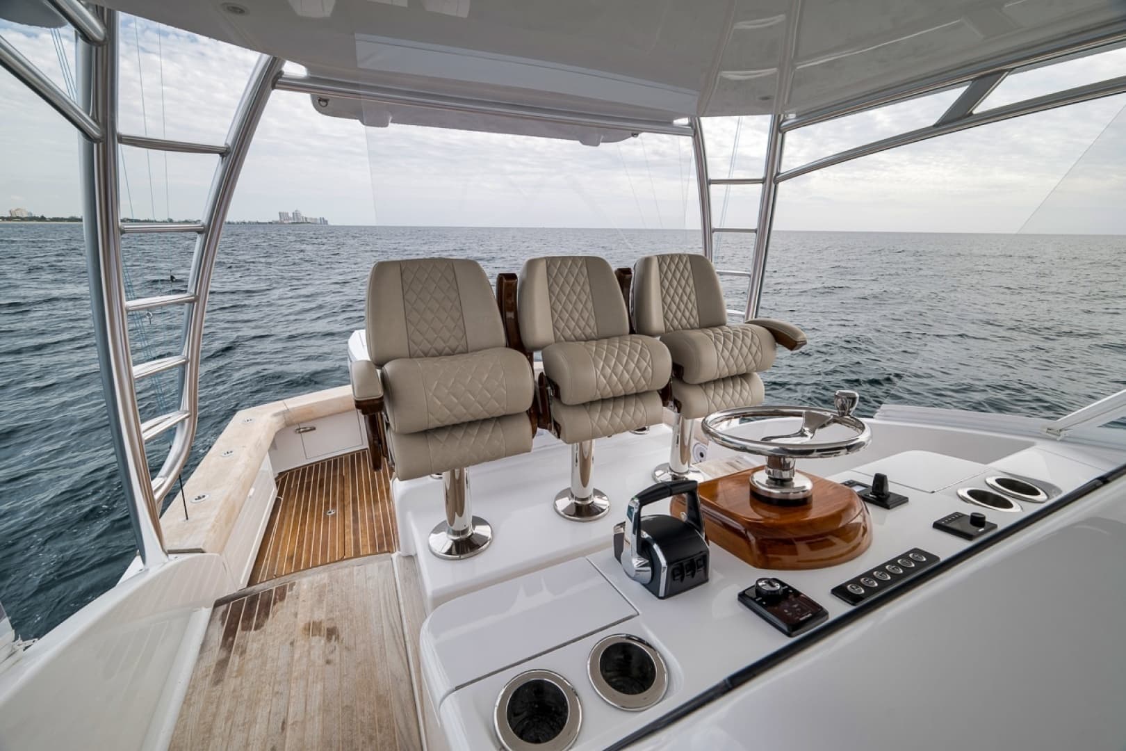 2024 Xcelerator Boatworks 40 Express