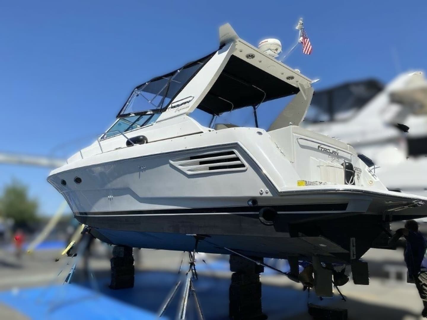2000 Trojan 400 Express