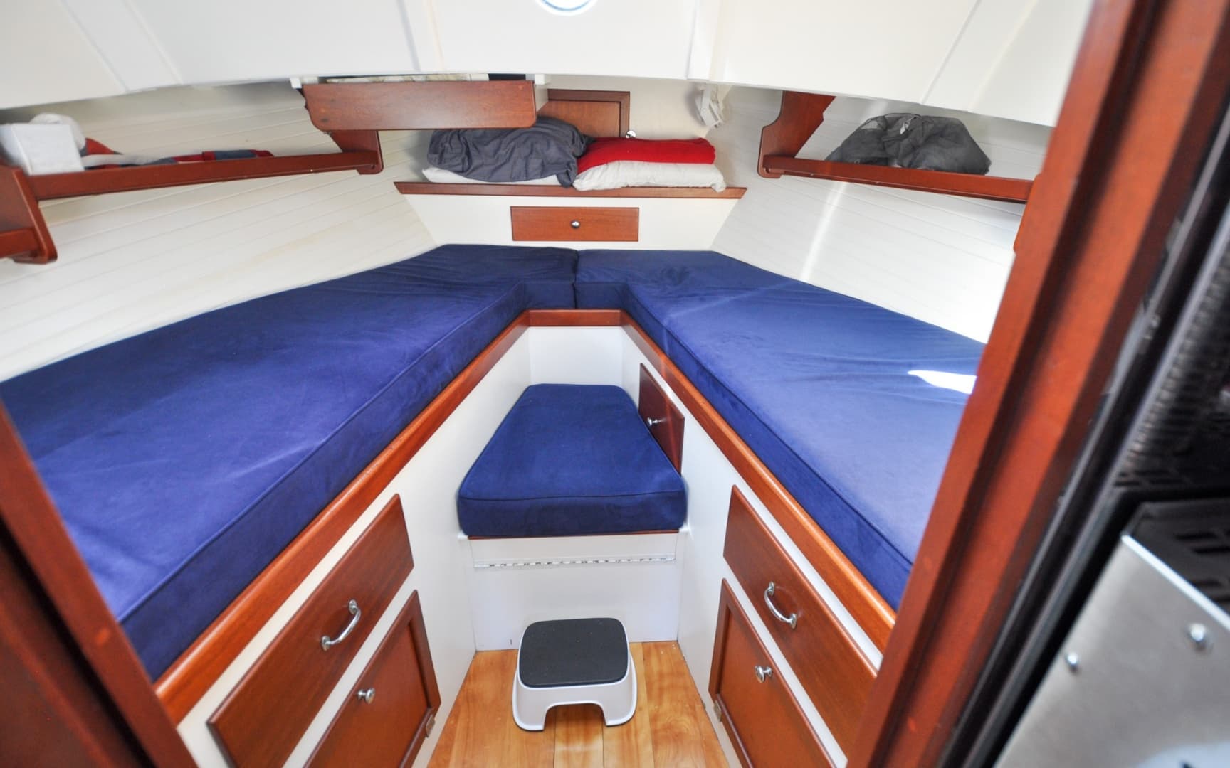 1958 Bunker and Ellis 42 | Aleria
