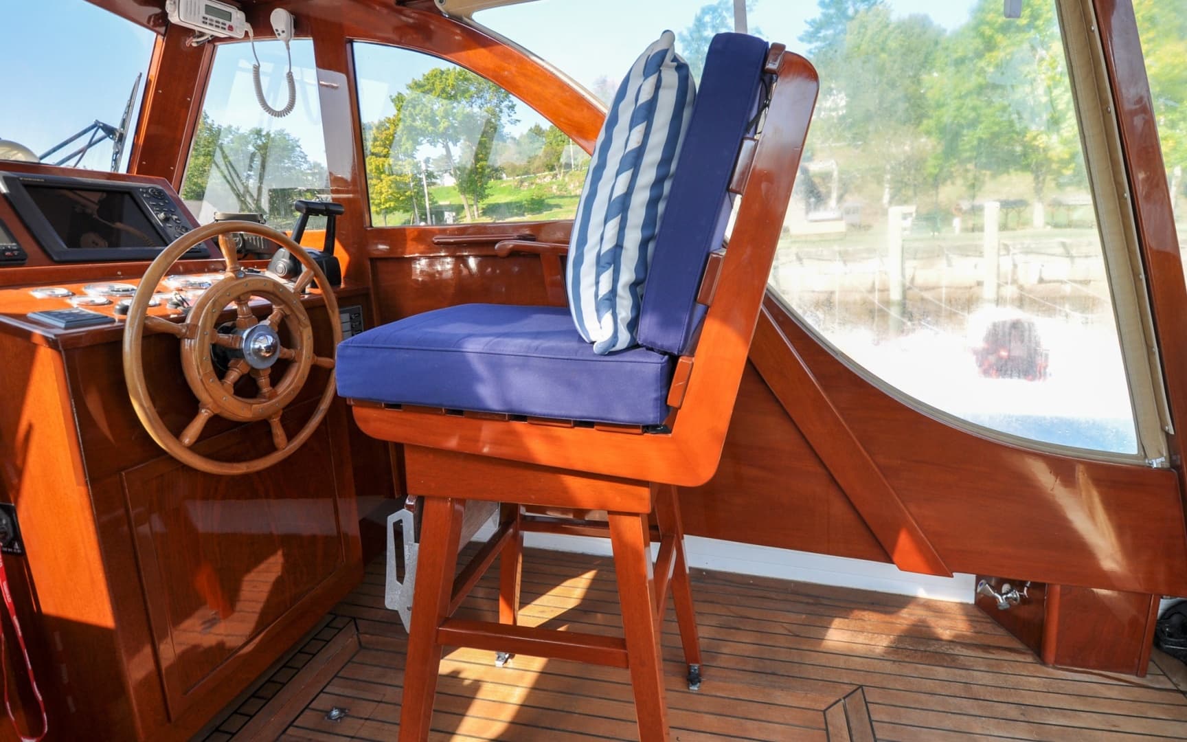 1958 Bunker and Ellis 42 | Aleria