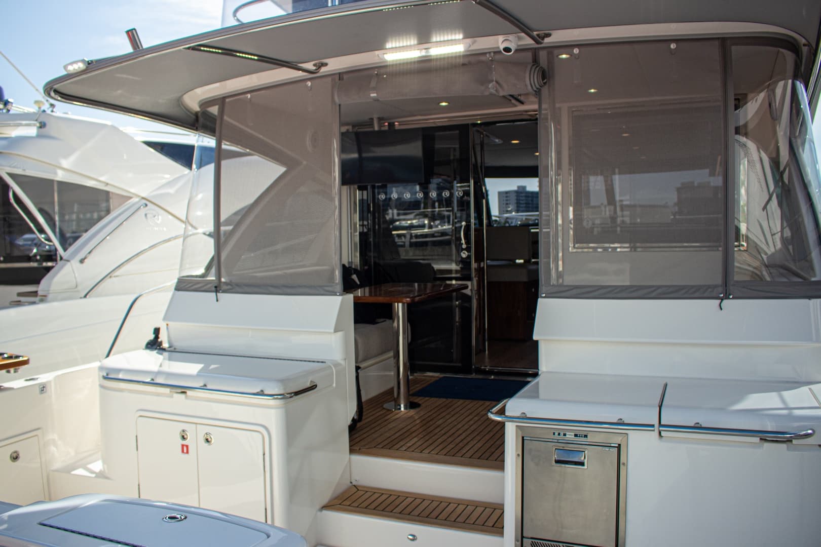 2025 Riviera 46 Sports Motor Yacht