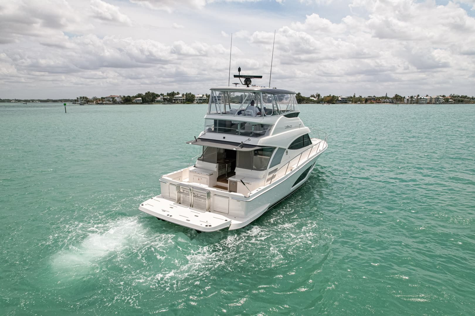 2025 Riviera 46 Sports Motor Yacht