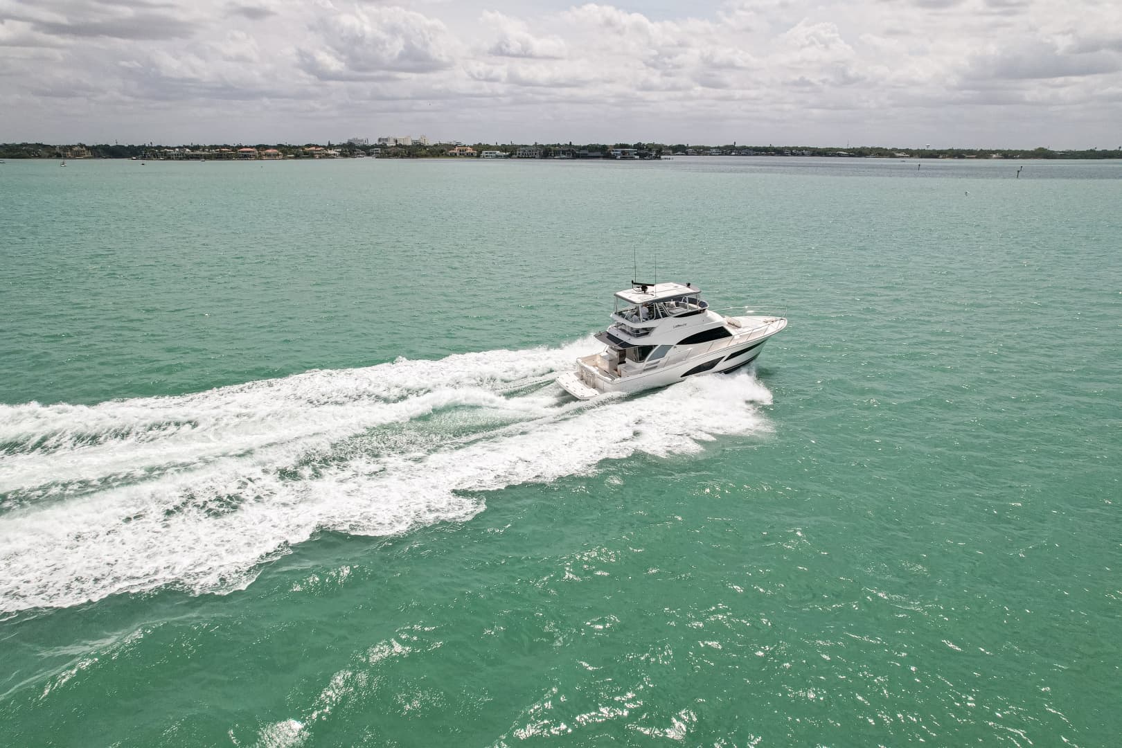 2025 Riviera 46 Sports Motor Yacht
