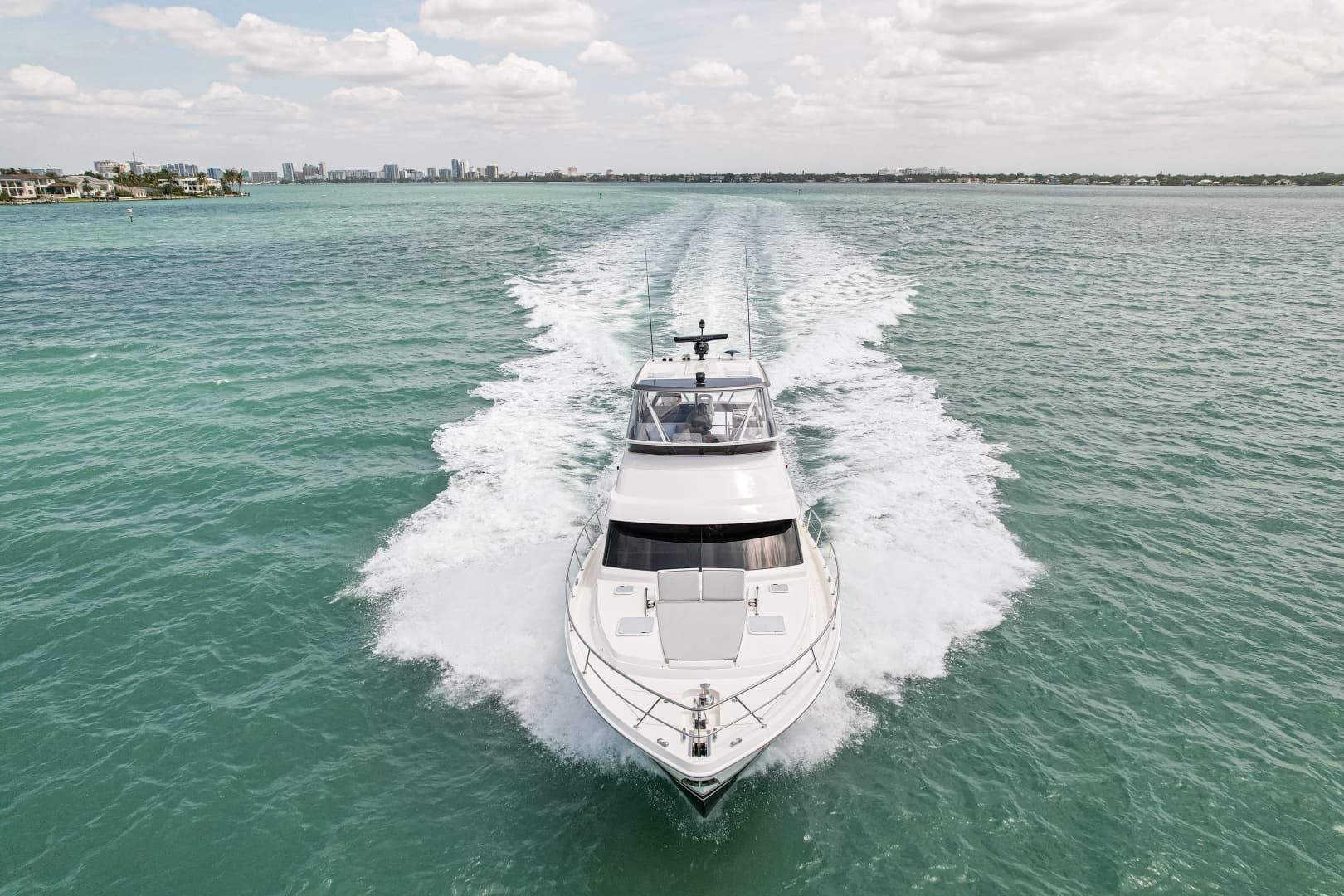2025 Riviera 46 Sports Motor Yacht