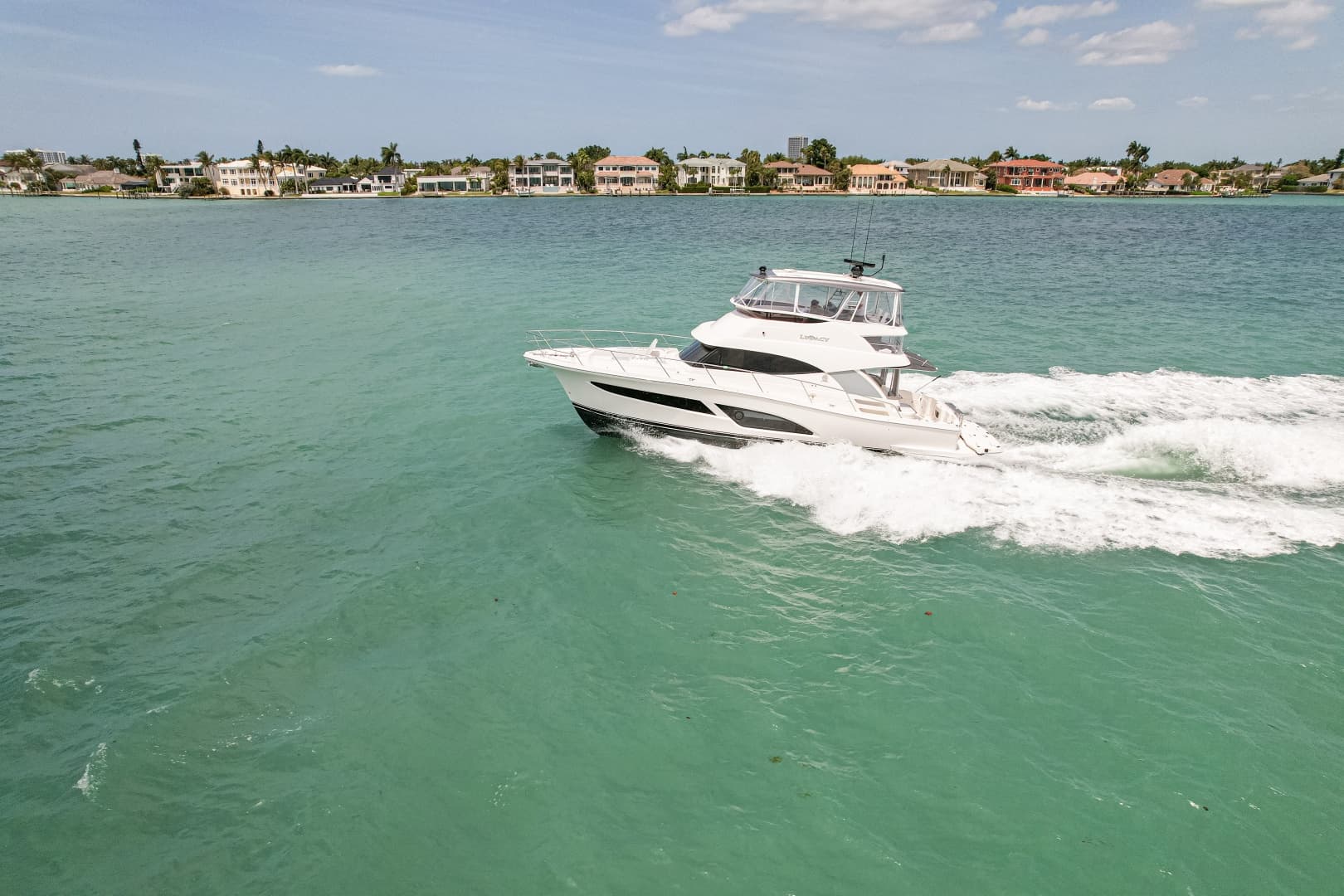 2025 Riviera 46 Sports Motor Yacht